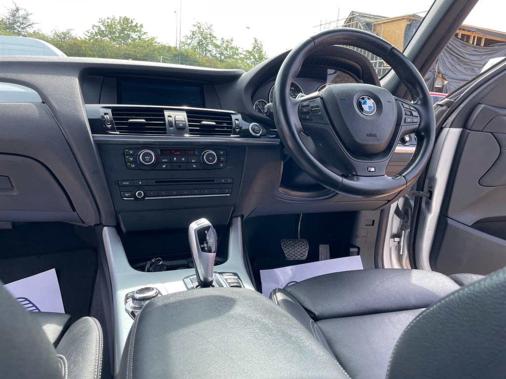 BMW X3 2L M Sport Black #34
