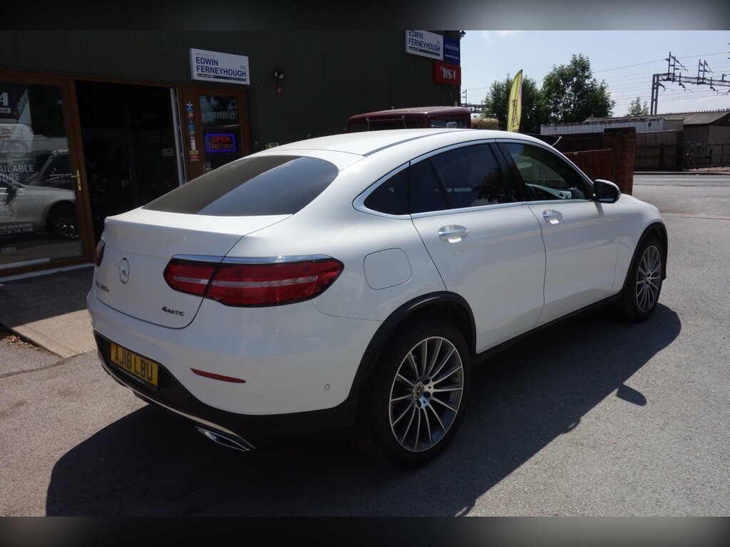 Mercedes-Benz GLC Class 3.0 Glc350d V6 Amg Line Premium Plus Coupe D White #3