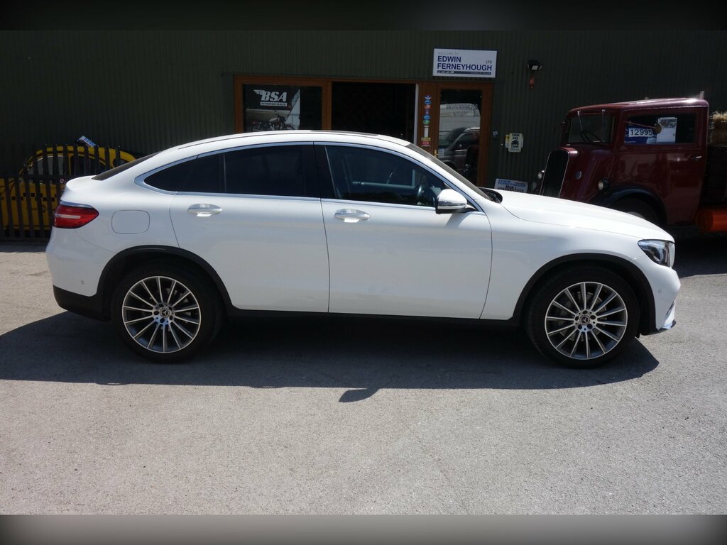 Mercedes-Benz GLC Class 3.0 Glc350d V6 Amg Line Premium Plus Coupe D White #2