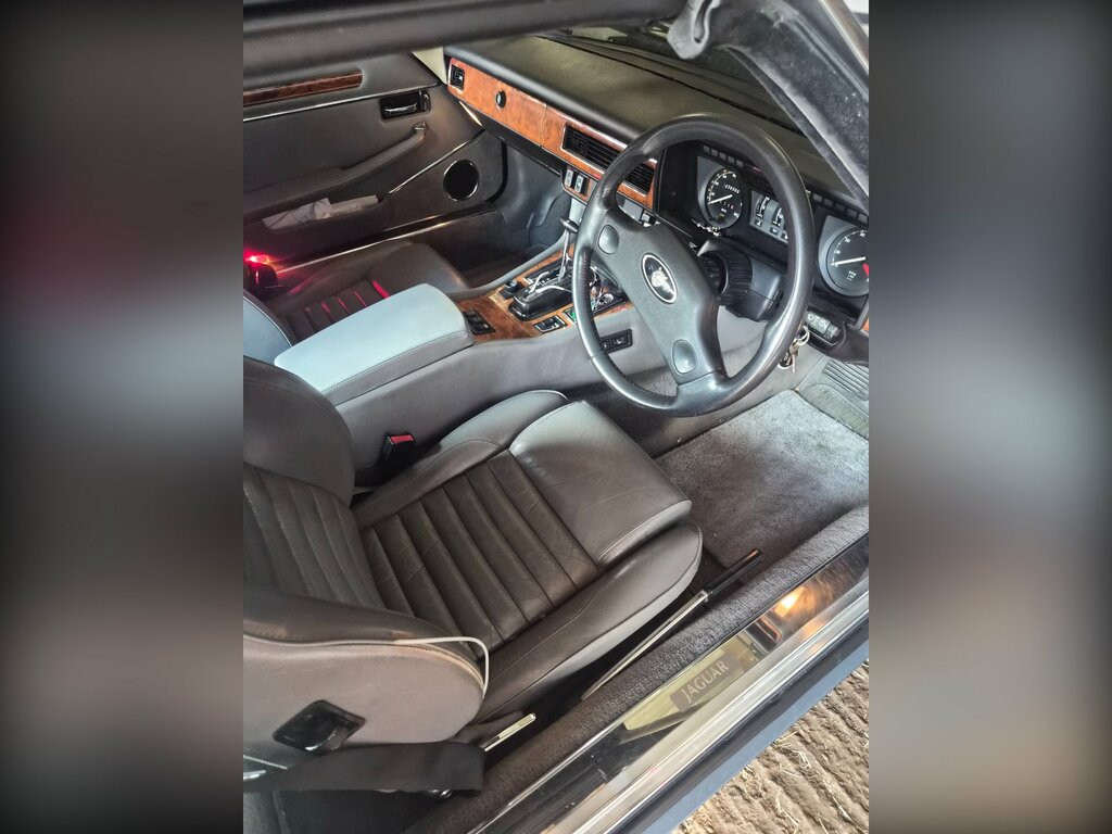 Jaguar XJS V12 5.3 Blue