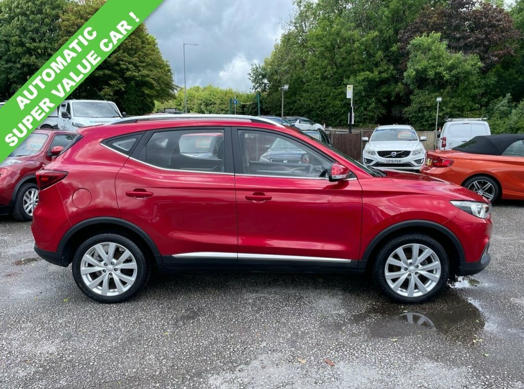 MG ZS 1L Excite Red