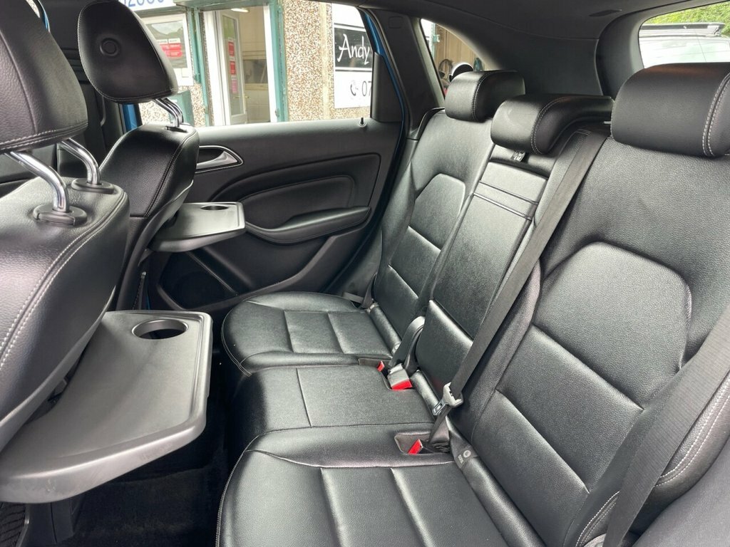 Mercedes-Benz B Class B200 Cdi Amg Line Premium Plus Black #19