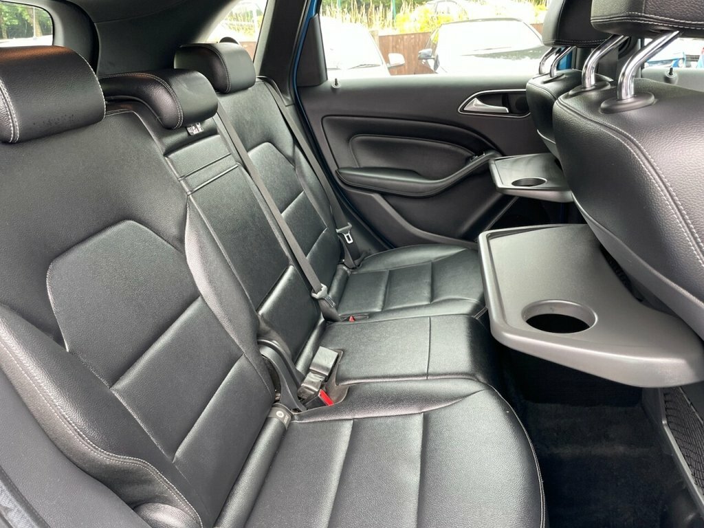 Mercedes-Benz B Class B200 Cdi Amg Line Premium Plus Black #20