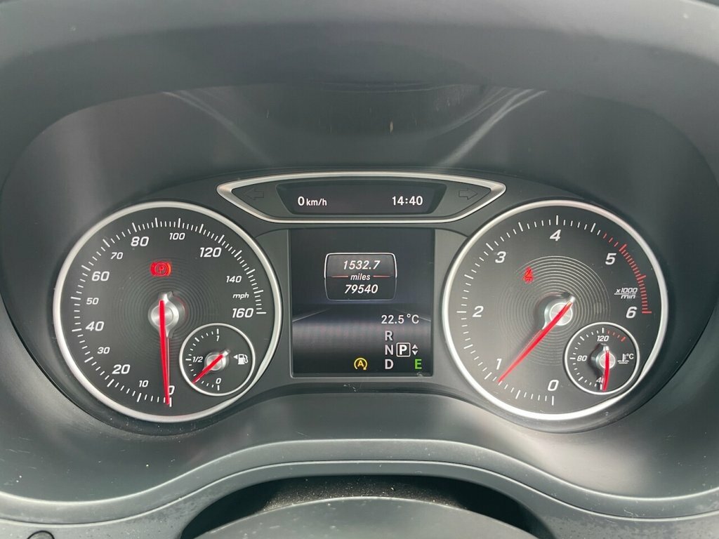 Mercedes-Benz B Class B200 Cdi Amg Line Premium Plus Black #22