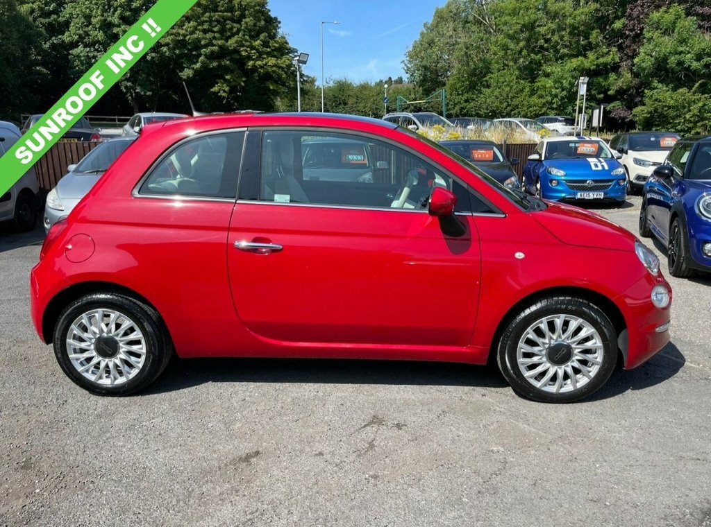 Fiat 500 1.2L Lounge Red