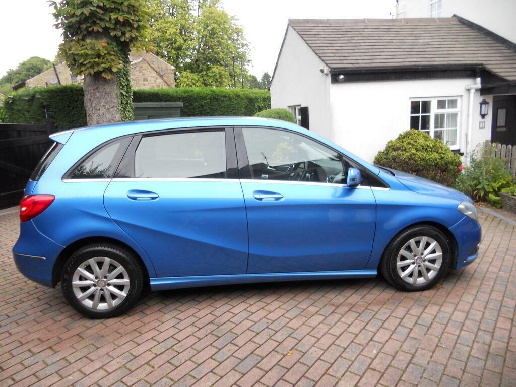Mercedes-Benz B Class B180 Cdi Blueefficiency Sport Black #13