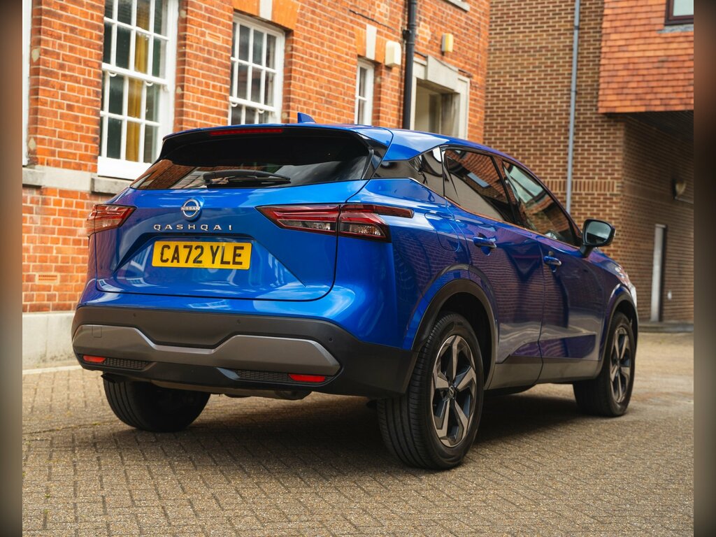 Nissan Qashqai 1.3 Dig-t Mhev N-connecta Suv Hybrid Ma CA72YLE Blue #4