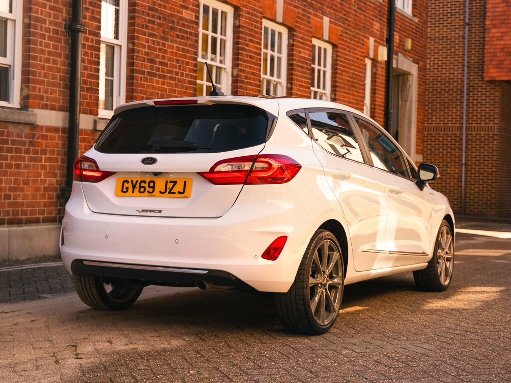 Ford Fiesta 1.0T Ecoboost Gpf Vignale Hatchback Man GY69JZJ White #5