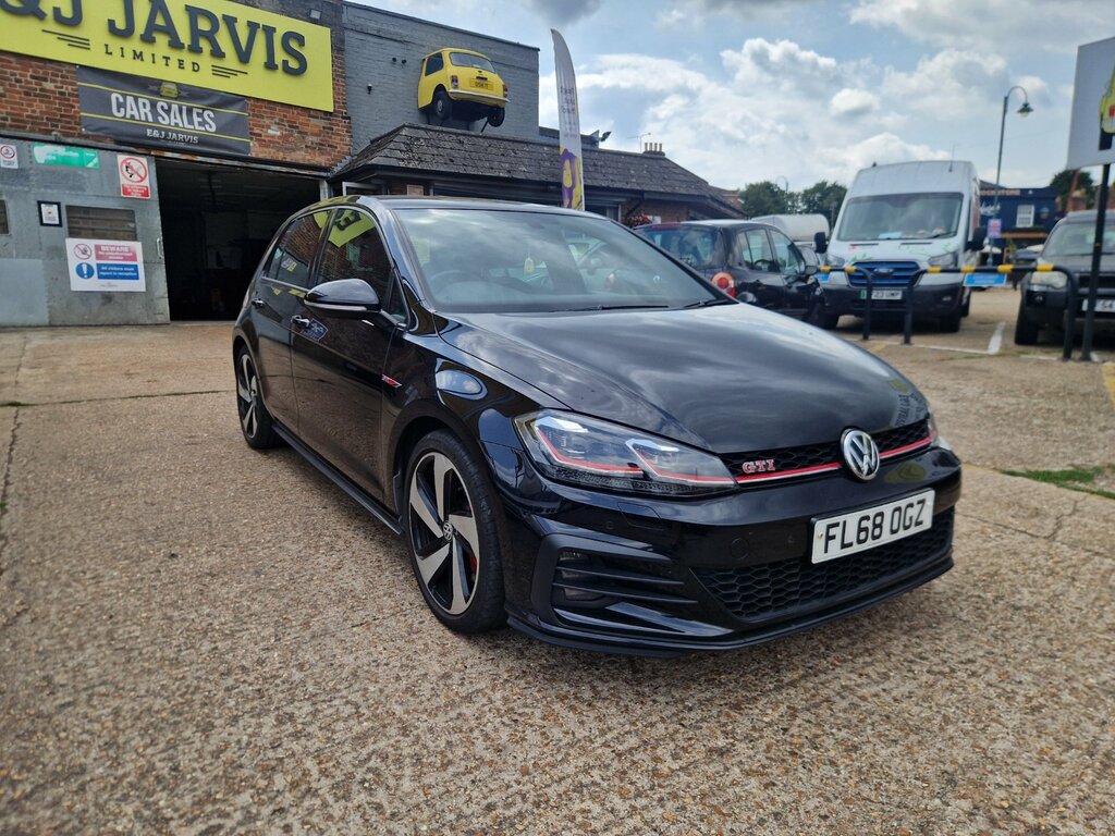 Volkswagen Golf 2.0 Tsi Gti Performance Hatchback Dsg E FL68OGZ Black #2
