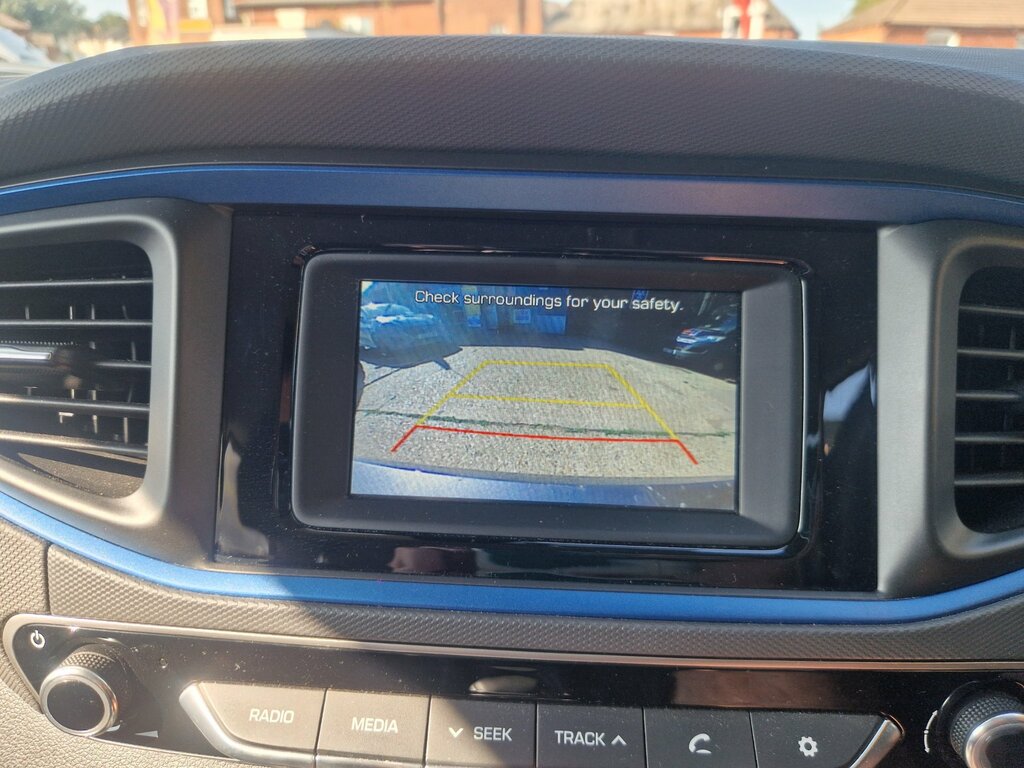 Hyundai Ioniq Premium Ev Black #10
