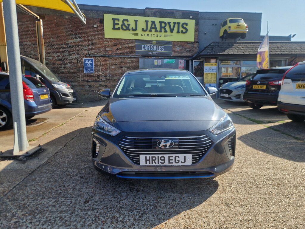 Hyundai Ioniq 1.6 H-gdi Gpf Se Hatchback Hybrid Dct E Grey