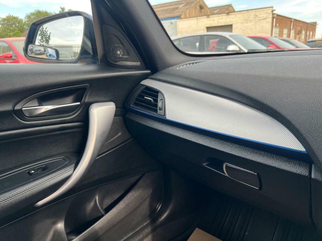 BMW 1 Series 2.0 118D Sport Hatchback Euro 5 Black #45