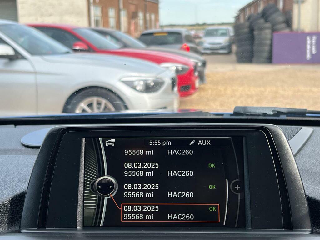 BMW 1 Series 2.0 118D Sport Hatchback Euro 5 Black #32