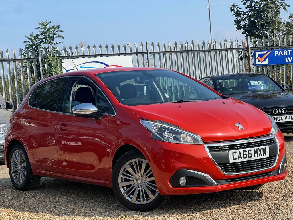 Peugeot 208 1.2 Puretech Allure Euro 6 CA66MXM Orange #4