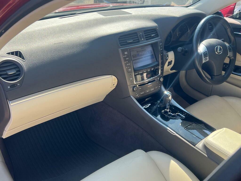 Lexus IS 2.5 250 V6 Advance Euro 5 Red #2