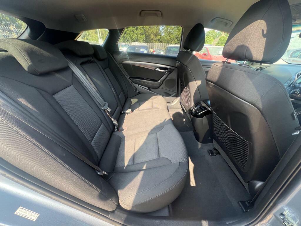 Hyundai I40 Crdi Se Nav Blue White #57