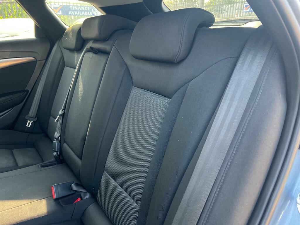 Hyundai I40 Crdi Se Nav Blue White #61