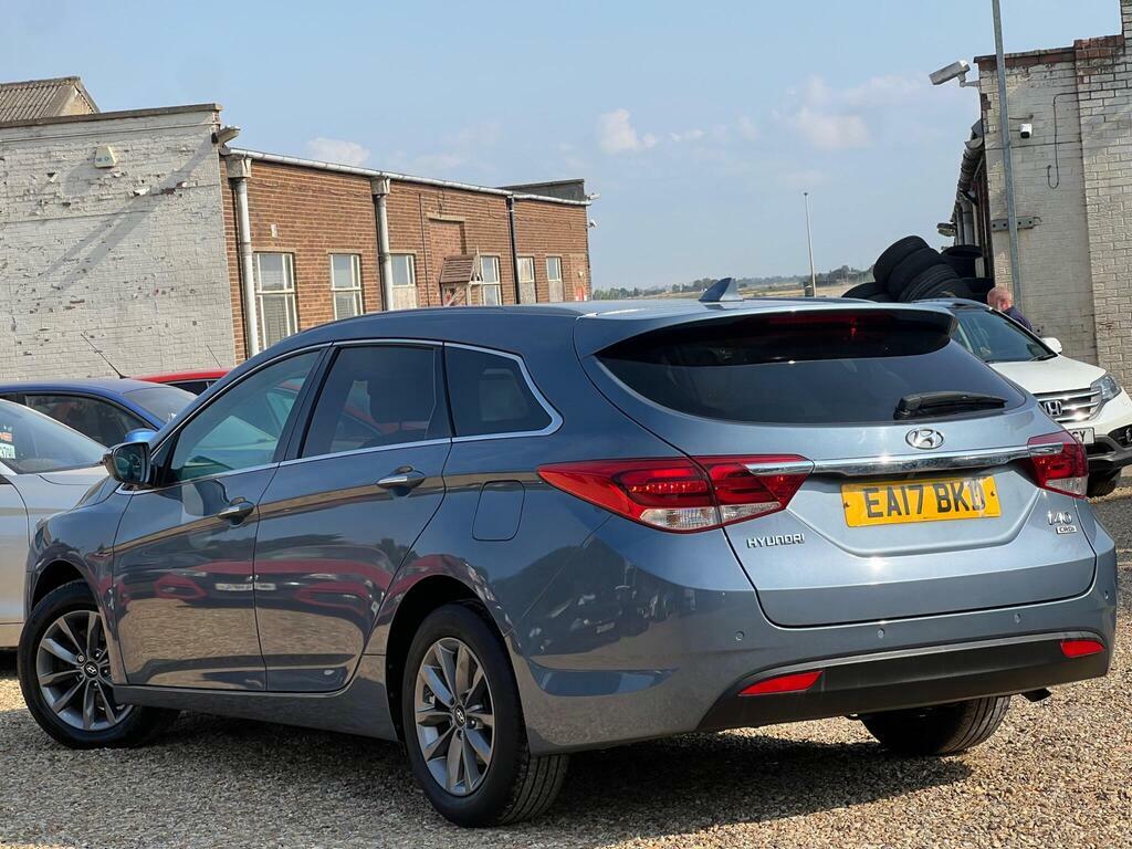 Hyundai I40 Crdi Se Nav Blue White #12