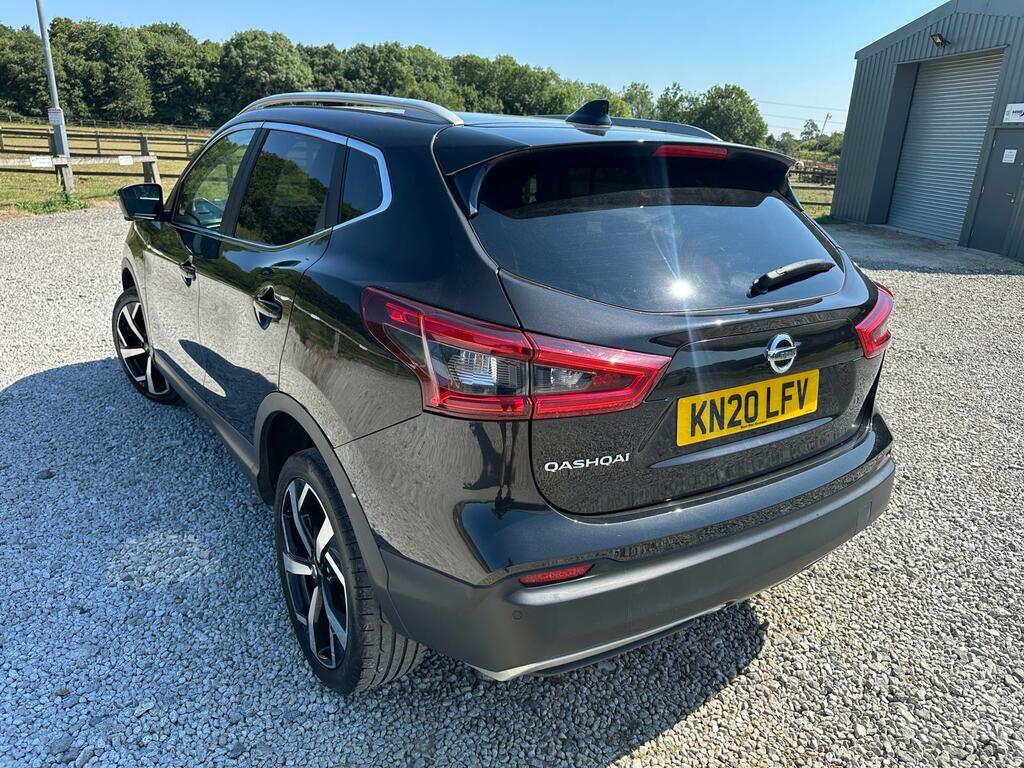 Nissan Qashqai 1.3 Dig-t Tekna Euro 6 Ss KN20LFV Black #4