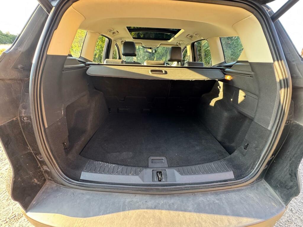 Ford Kuga Hatchback Blue #16