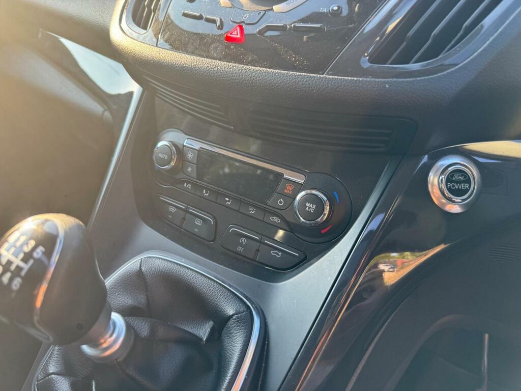 Ford Kuga Hatchback Blue #27