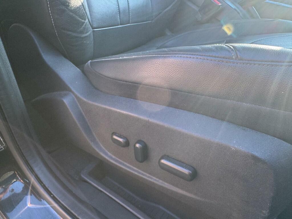 Ford Kuga Hatchback Blue #23