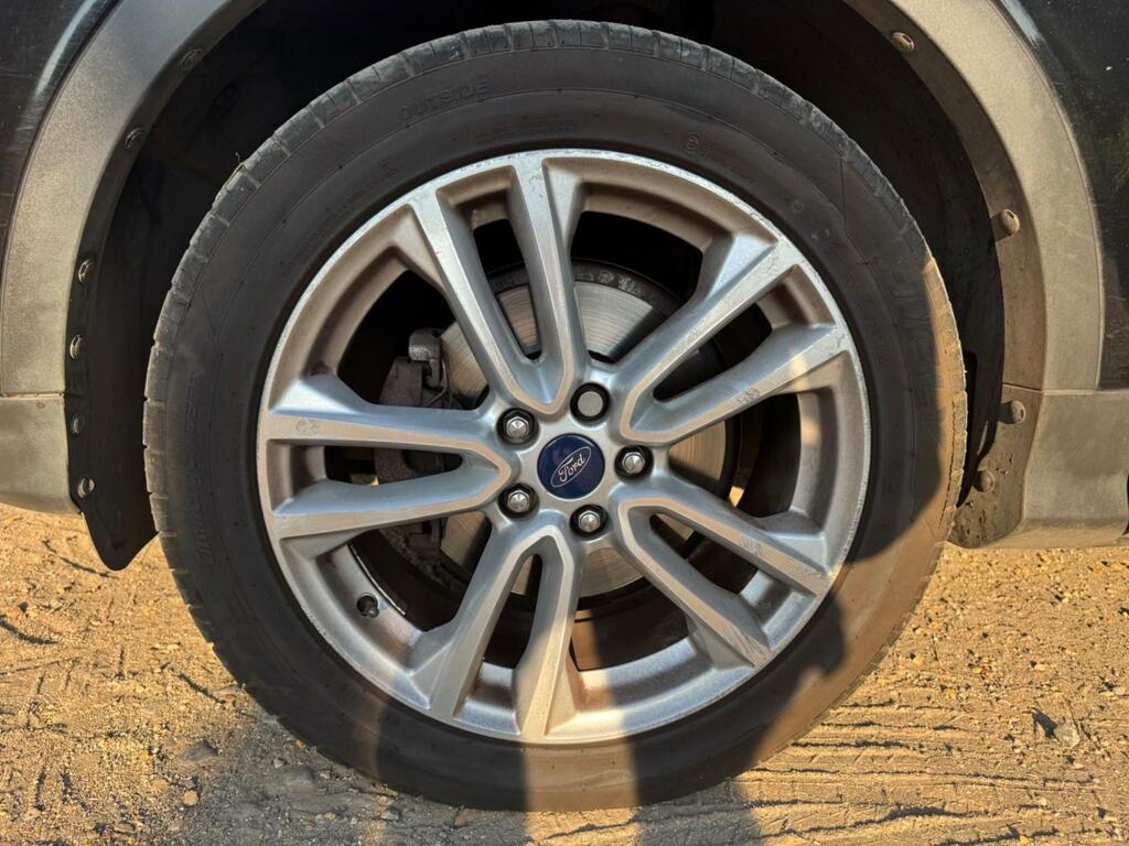 Ford Kuga Hatchback Blue #33