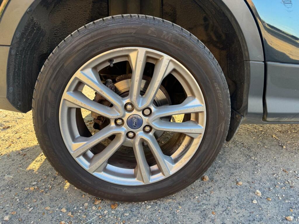 Ford Kuga Hatchback Blue #34