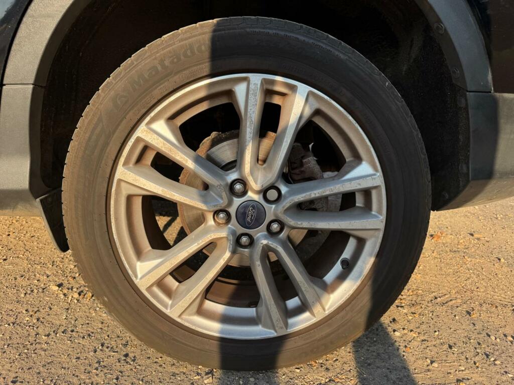 Ford Kuga Hatchback Blue #36