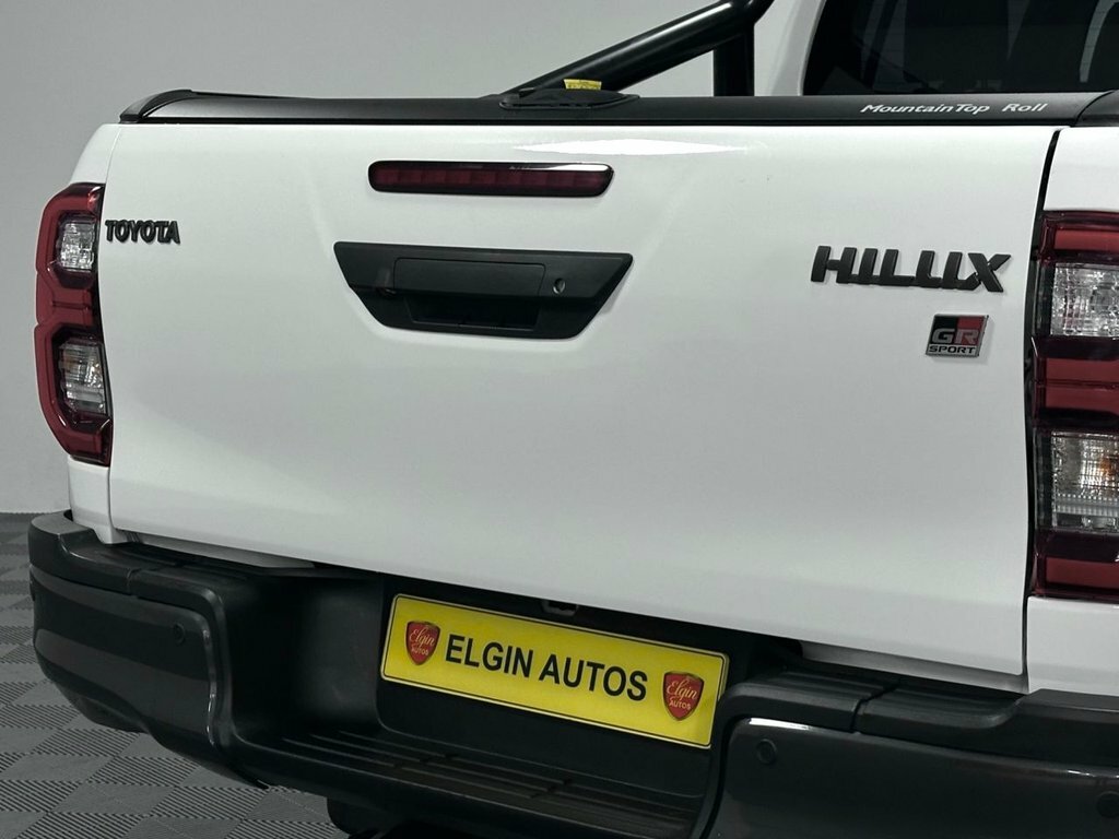 Toyota HILUX 2.4 D-4d Invincible 4Wd Euro 6 Ss Black #19