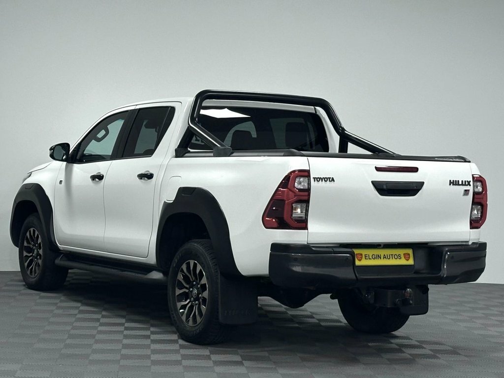 Toyota HILUX 2.8L Gr Sport Ii White #6