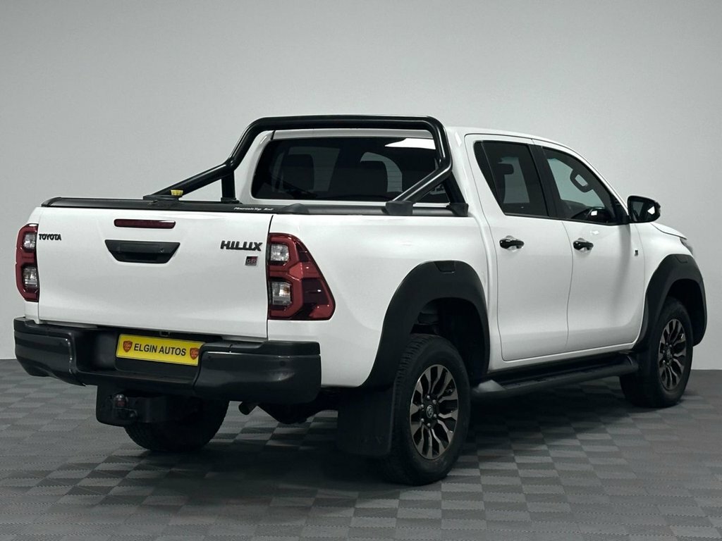 Toyota HILUX 2.4 D-4d Invincible 4Wd Euro 6 Ss Black #17