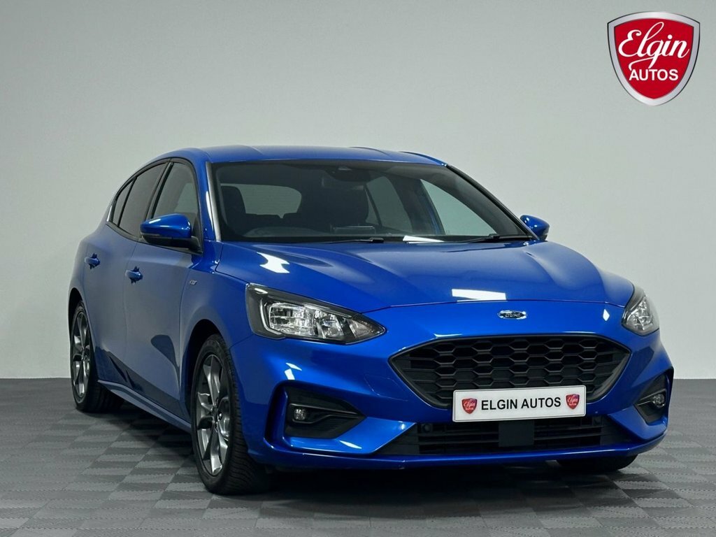 Ford Focus 1L St-line Blue