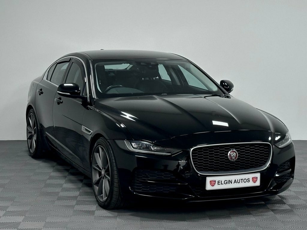 Jaguar XE 2.0 R-dynamic Se Black #13