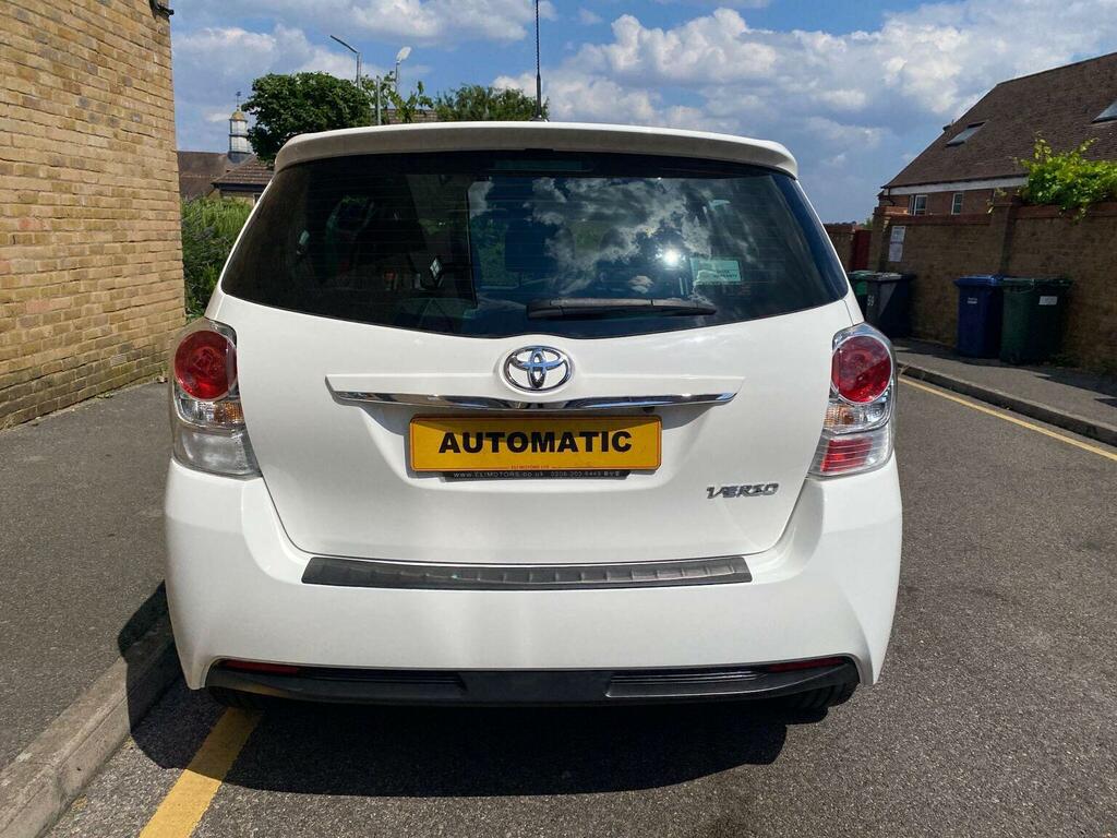 Toyota Verso Mpv 1.8 V-matic Design Multidrive S Euro 6 7 White #6