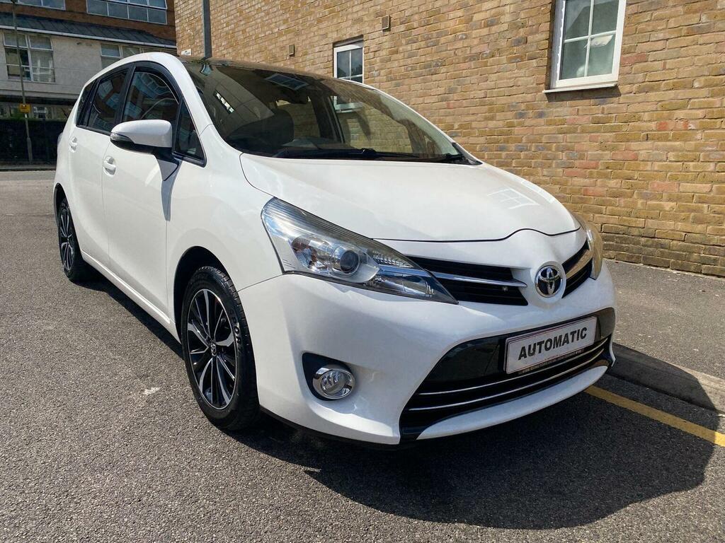 Toyota Verso Mpv 1.8 V-matic Design Multidrive S Euro 6 7 White