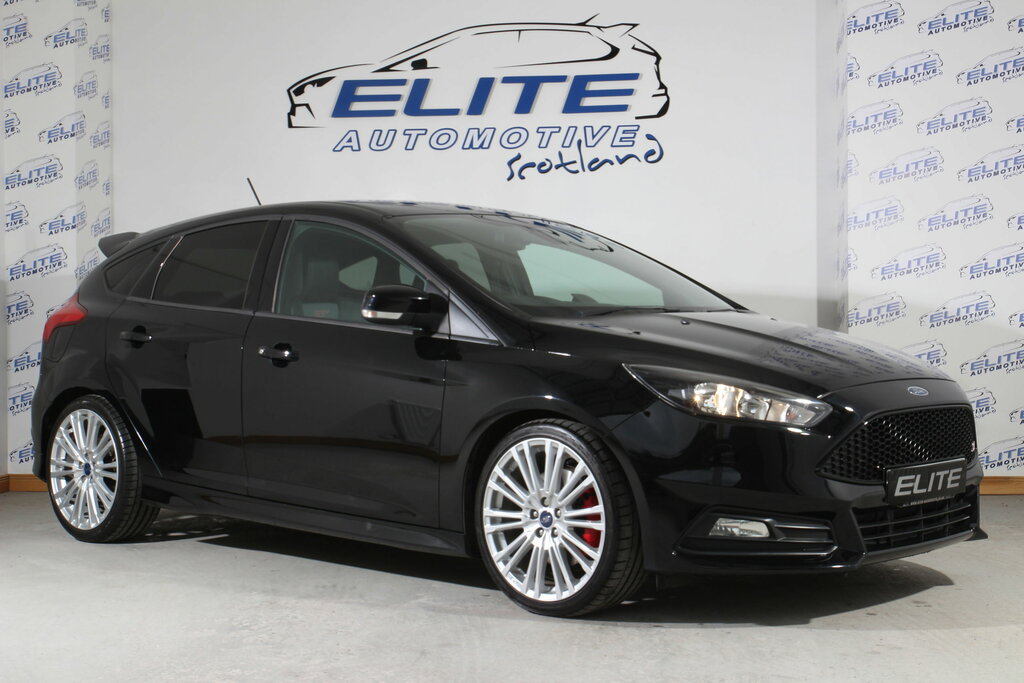 Ford Focus Focus Hatchback Black