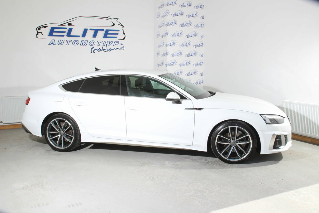 Audi A5 2.0 Tdi 35 S Line Sportback S Tronic Eu White #2