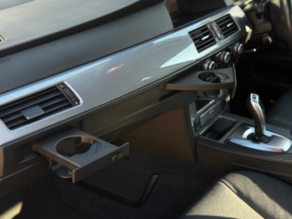 BMW 5 Series 2.0 520D Se Touring Red #33