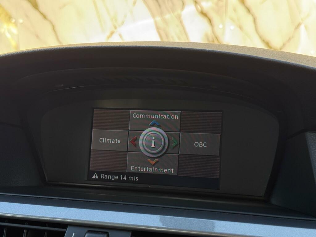 BMW 5 Series 2.0 520D Se Touring Red #80