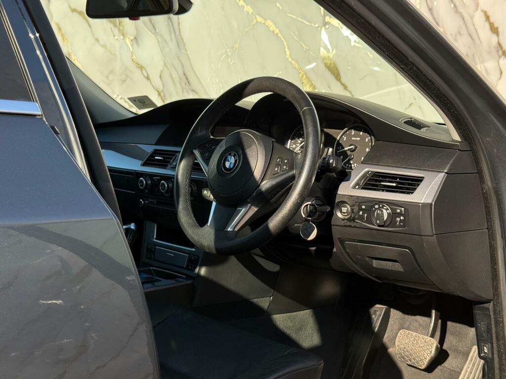 BMW 5 Series 2.0 520D Se Touring Red #76