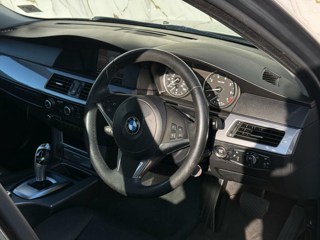 BMW 5 Series 2.0 520D Se Touring Red #74