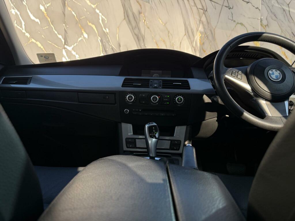 BMW 5 Series 2.0 520D Se Touring Red #36