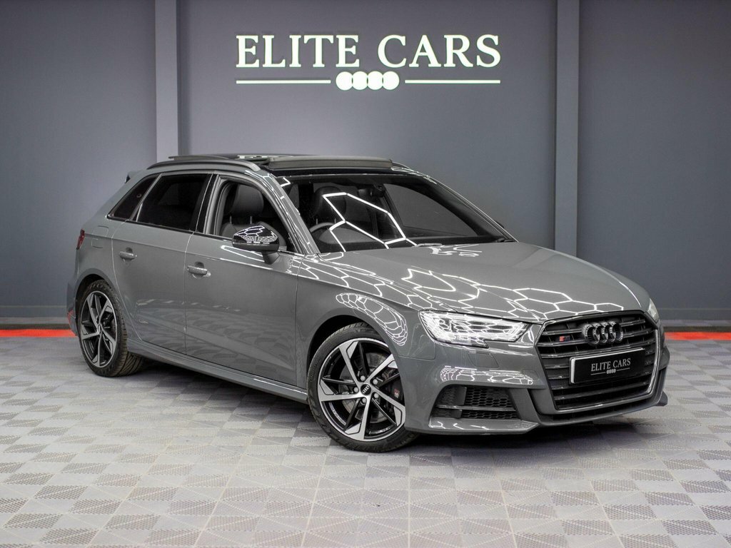 Audi S3 2.0 Tfsi Black Edition Sportback S Tron