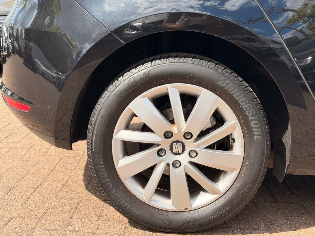 Seat Leon X-perience Tdi Se Technology 5-Door 11 Services In Black #45