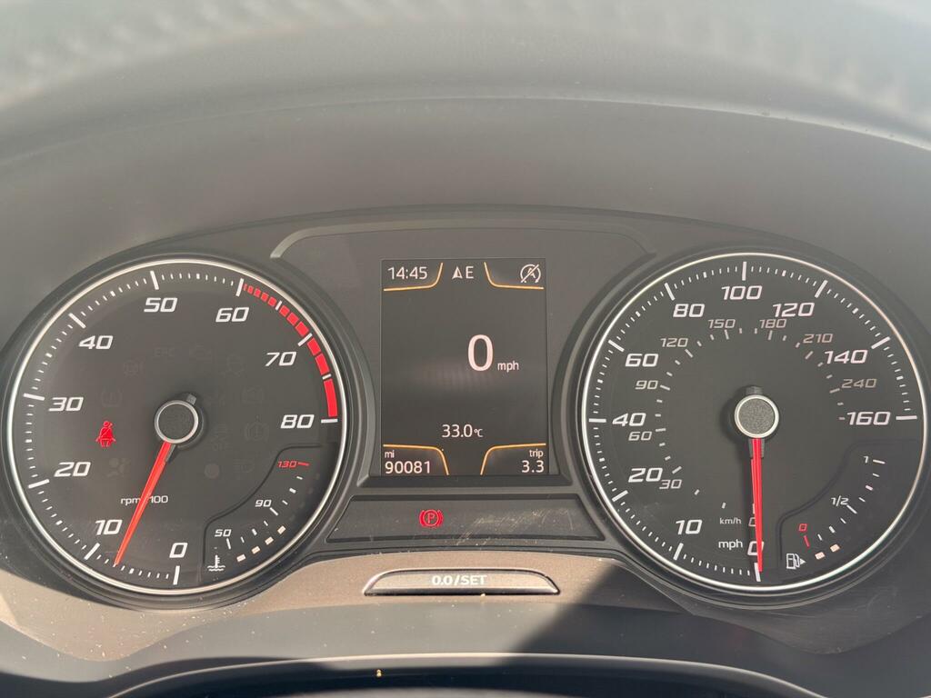 Seat Leon X-perience Tdi Se Technology 5-Door 11 Services In Black #34