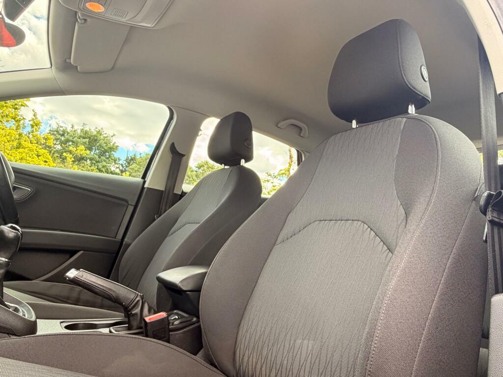 Seat Leon X-perience Tdi Se Technology 5-Door 11 Services In Black #39