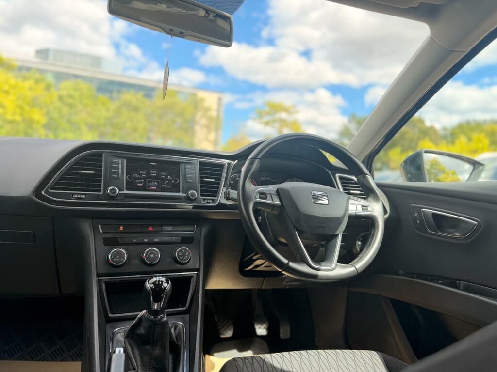 Seat Leon X-perience Tdi Se Technology 5-Door 11 Services In Black #10