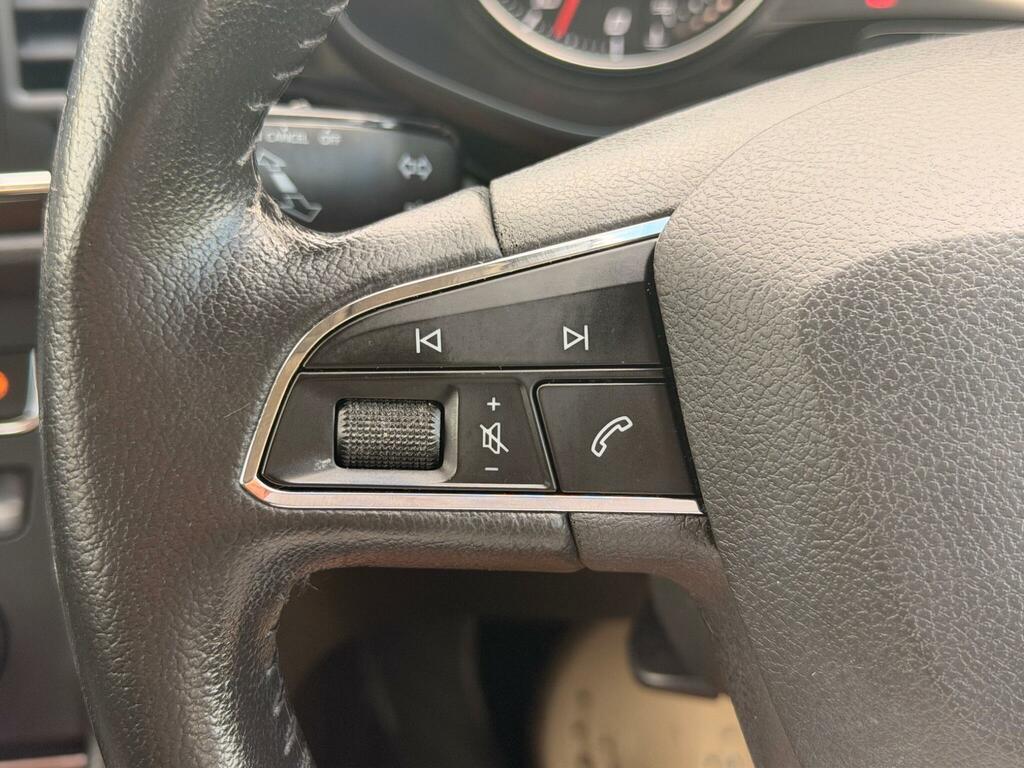 Seat Leon X-perience Tdi Se Technology 5-Door 11 Services In Black #21