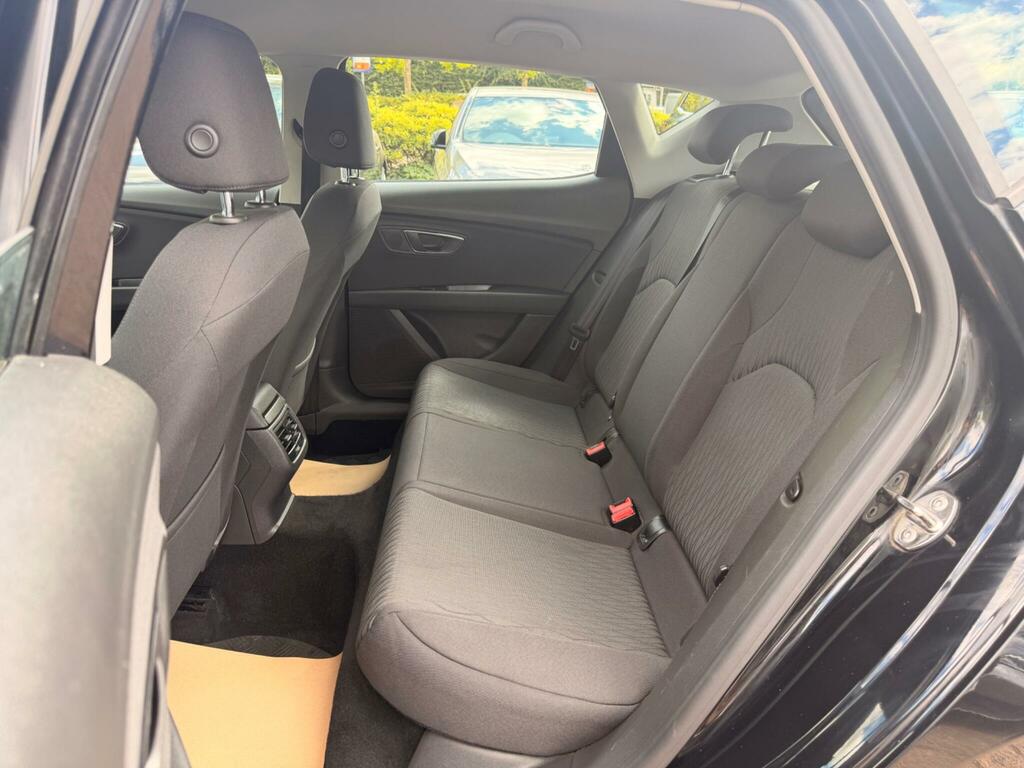 Seat Leon X-perience Tdi Se Technology 5-Door 11 Services In Black #19